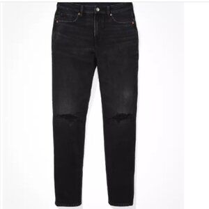 American Eagle Stirgid Mom Jeans Distressed